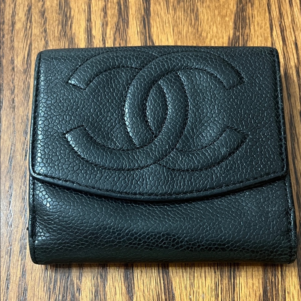 Chanel Timeless Flap Vintage Wallet in Black Caviar Leather